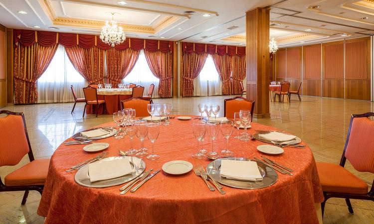 Sala Emérita Hotel Ilunion Las Lomas Mérida Sala Emérita Hotel Ilunion Las Lomas Mérida